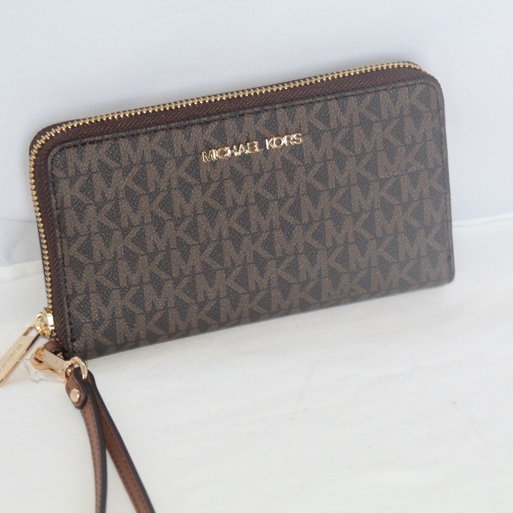 Michael Kors Signature Wristlet